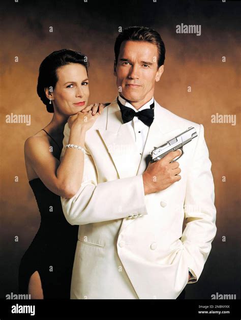 True Lies (1994) Dance: Arnold Schwarzenegger&Jamie Lee。